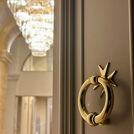 Palazzo De La Sengle Boutique