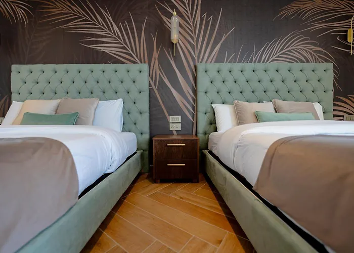 Palazzo De La Sengle Boutique *