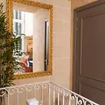 Palazzo De La Sengle Boutique * سنجليا