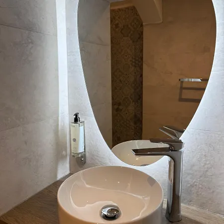 Palazzo De La Sengle Boutique *