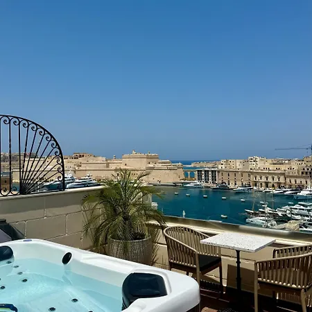 Palazzo De La Sengle Boutique Hotel *