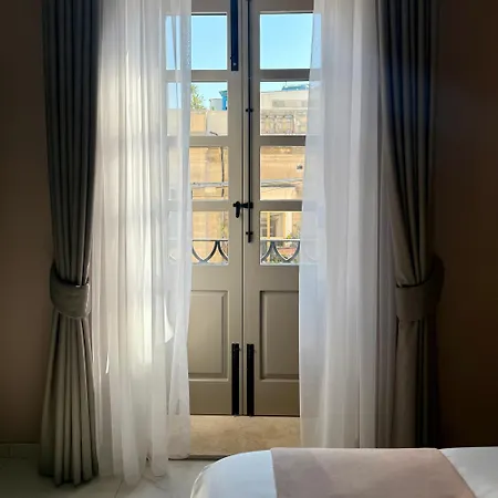 Palazzo De La Sengle Boutique *