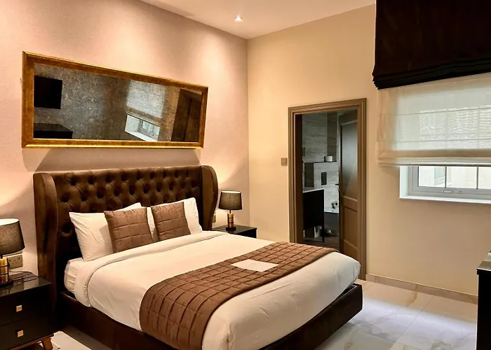 Palazzo De La Sengle Boutique *