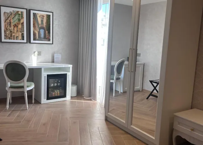 Palazzo De La Sengle Boutique Hotel *